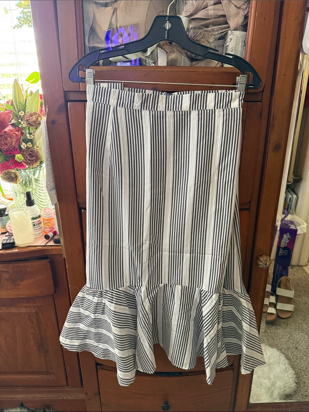 Plus Size NWOTS Striped Black and White Ruffle Hem Midi Skirt
